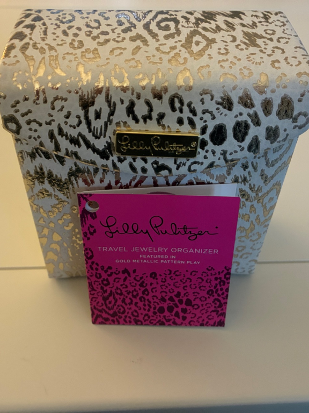 NWT Lilly Pulitzer Travel Jewelry Organizer in Gold Metallic Pattern Play - Picture 5 of 12